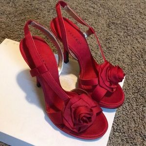 Red Pesaro Heels